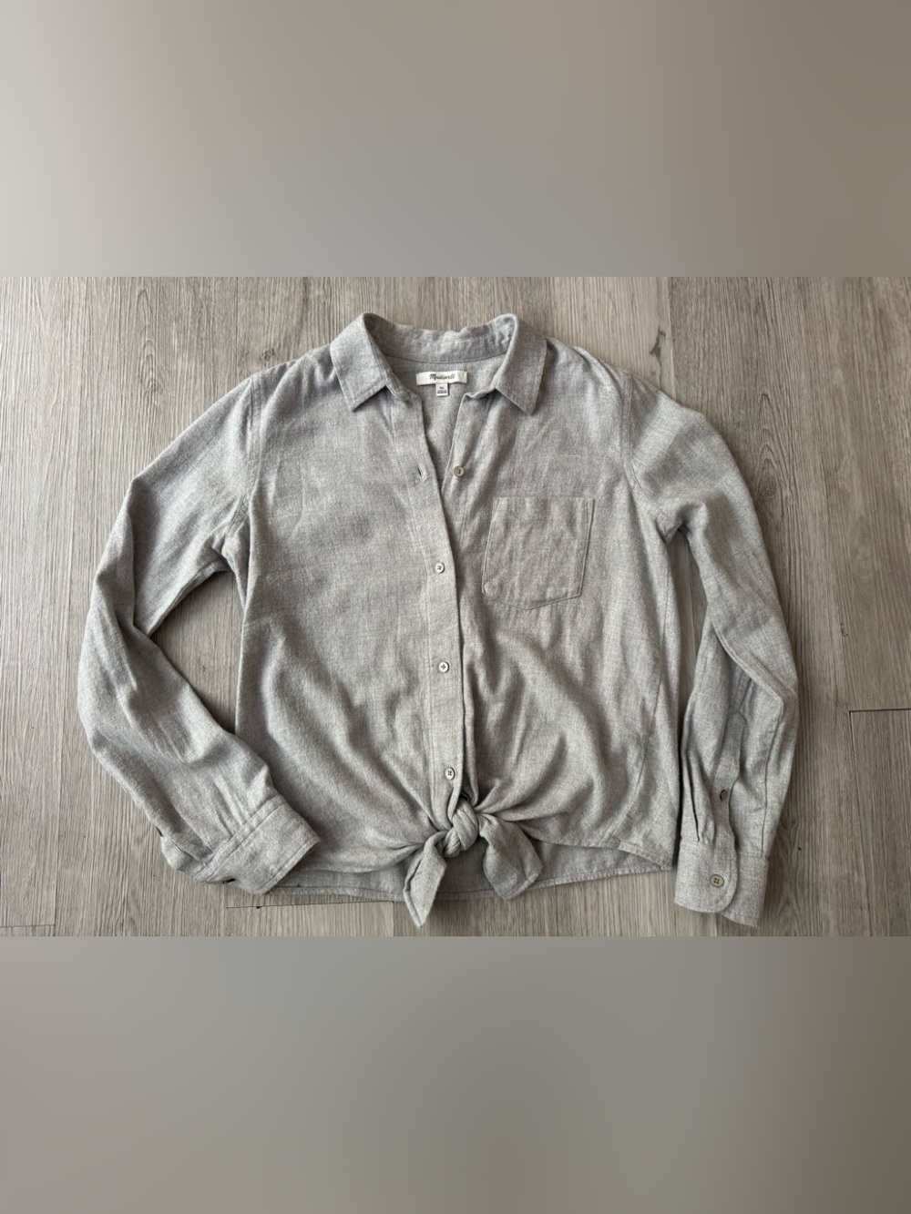 Madewell Women’s flannel shirt Tie Front Button Up gray size XS